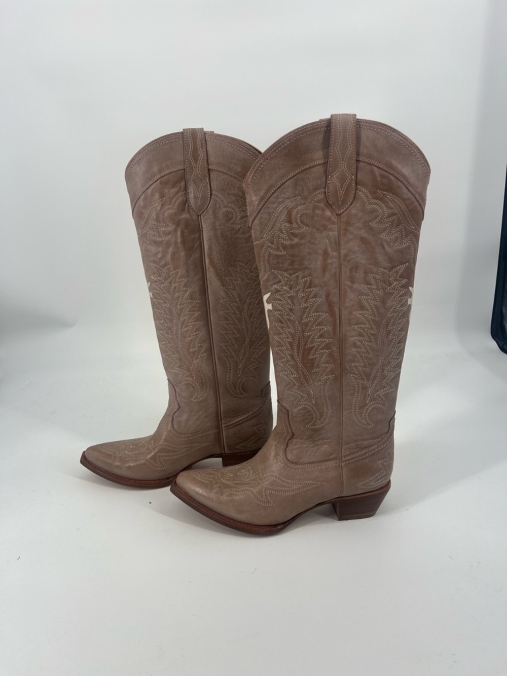 Frye Sacha Feather Deco Women's Tall Suede Western Cowboy Boot - Taupe/Brown 10 - Picture 12 of 16